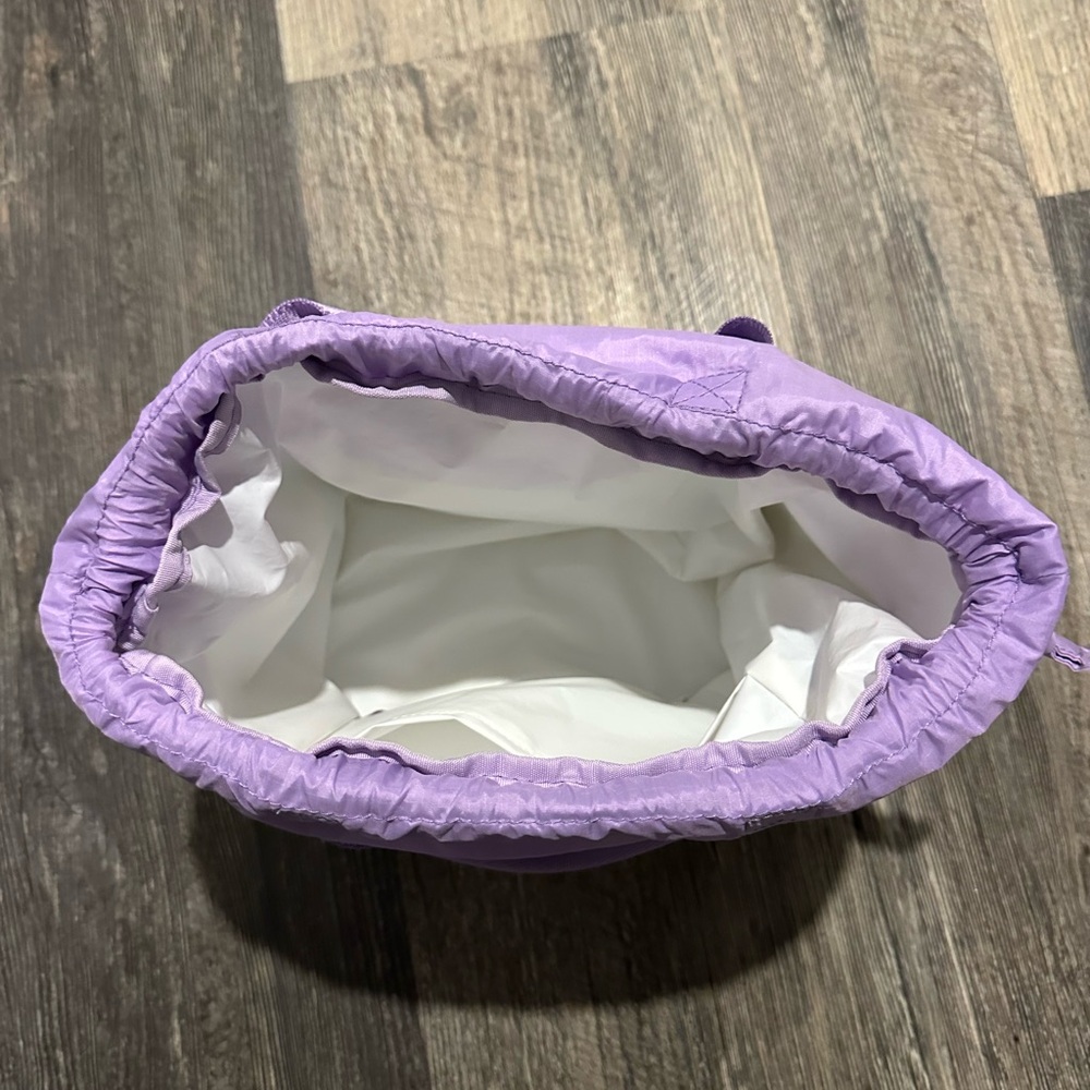 Calpak Lavender Lunch Tote - Picture 4 of 4